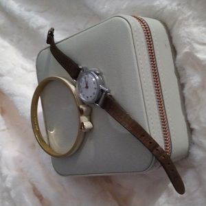 Lisa Angel Travel Jewelry Case-Box